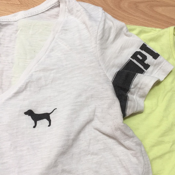 Lot of 2 Medium Tees - Picture 2 of 6